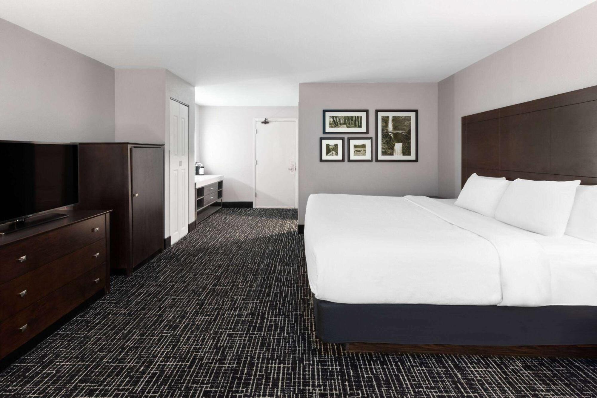 La Quinta Inn By Wyndham Шебойган Екстериор снимка